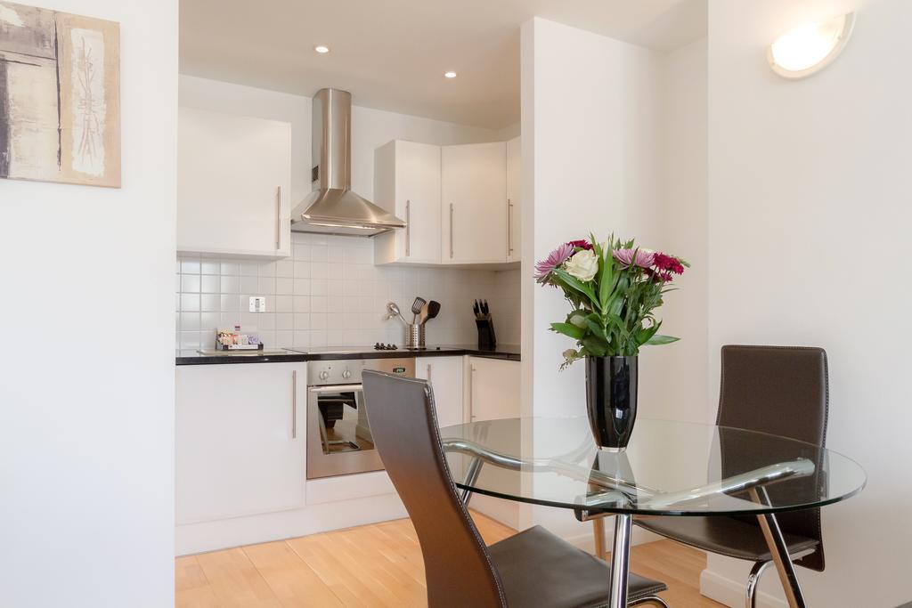 Roomspace Serviced - Groveland Court Leilighet London
