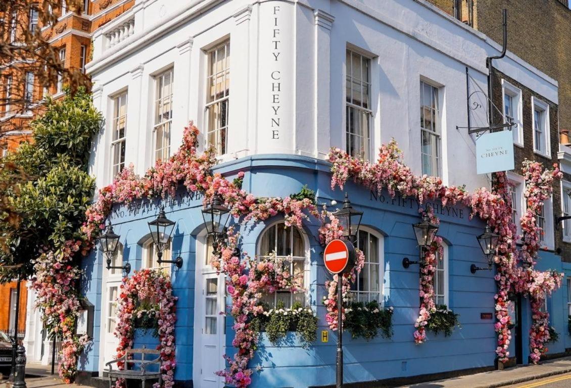 Spacious Refurbished Flat With A Garden Near Tube, Train, Thames And The Center