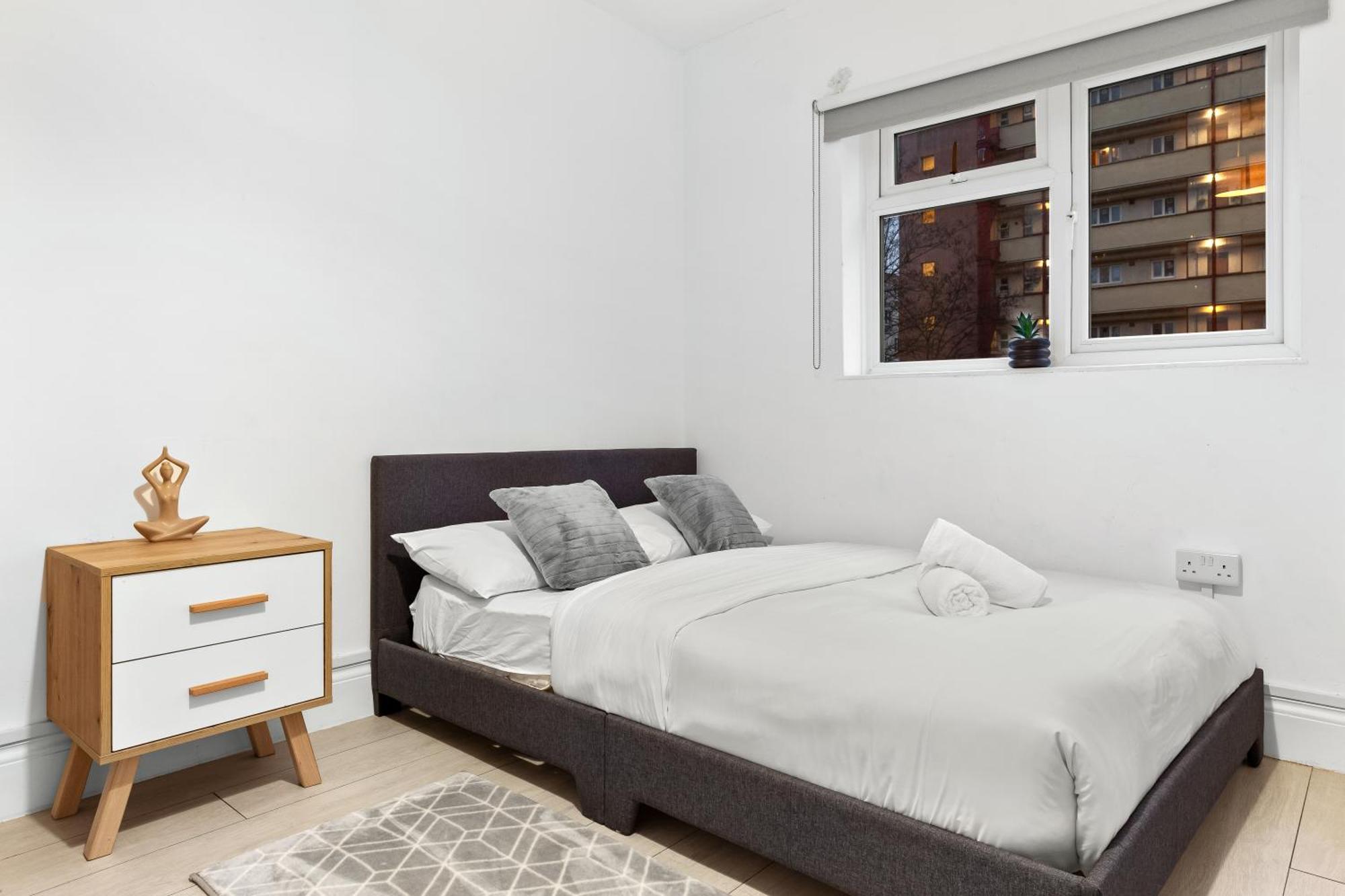 Holiday Near Kings Cross Sleep 12 Sp7 Apartment *