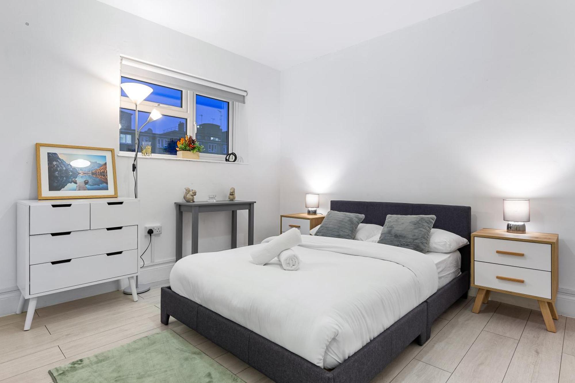 Apartment Holiday Near Kings Cross Sleep 12 Sp7 London