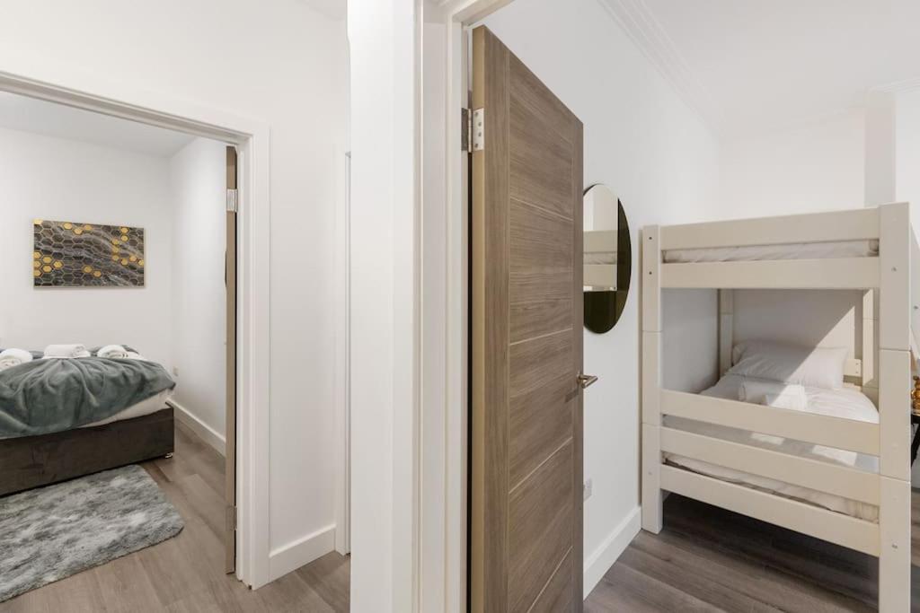 Leilighet Modern 2 Bedroom 3 Min Walk To Tube Station *