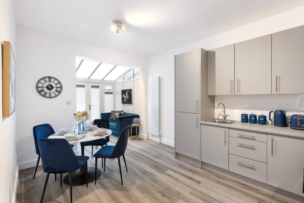 Leilighet Modern 2 Bedroom 3 Min Walk To Tube Station *