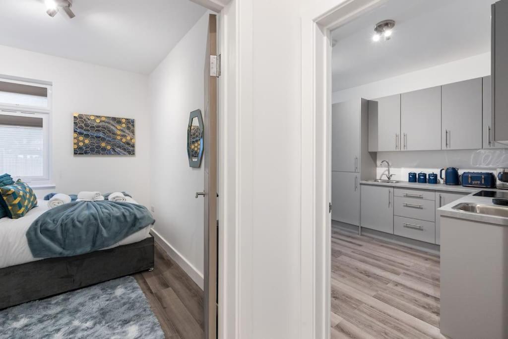 Leilighet Modern 2 Bedroom 3 Min Walk To Tube Station *