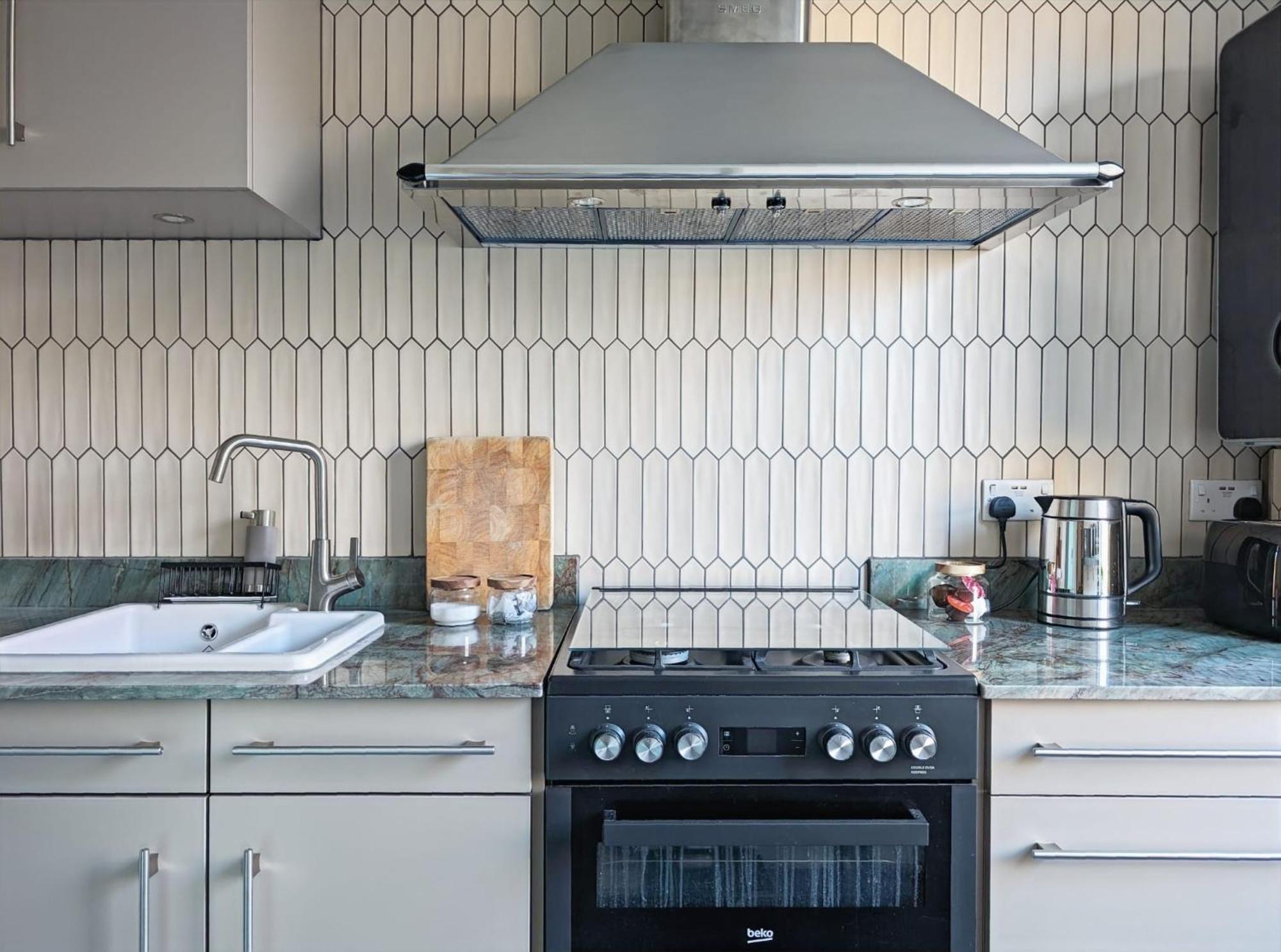 Riverside In Islington Apartment *