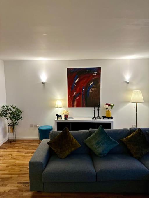 Apartment Luxury In Canary Wharf