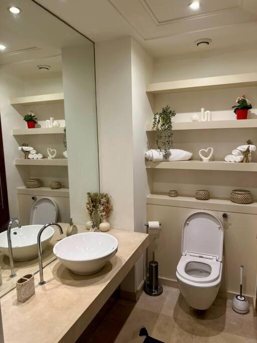 Luxury In Canary Wharf Apartment London