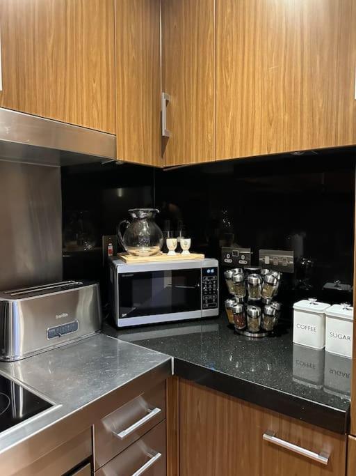 Apartment Luxury In Canary Wharf London