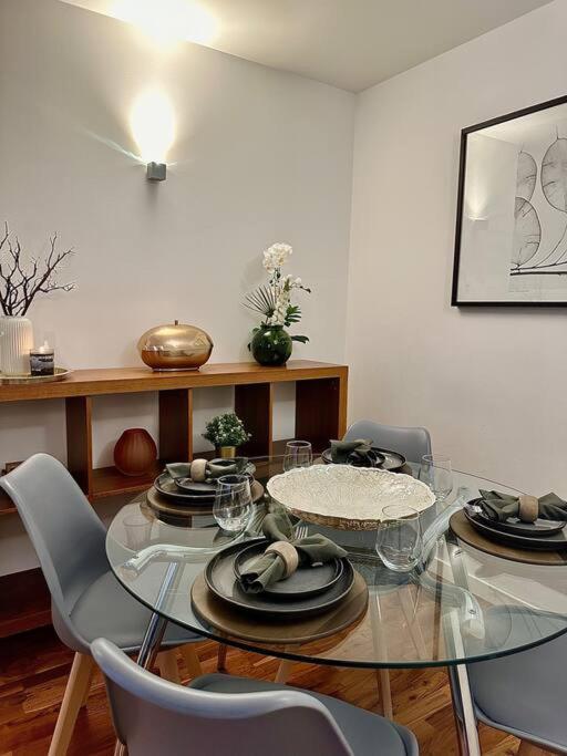 Luxury In Canary Wharf