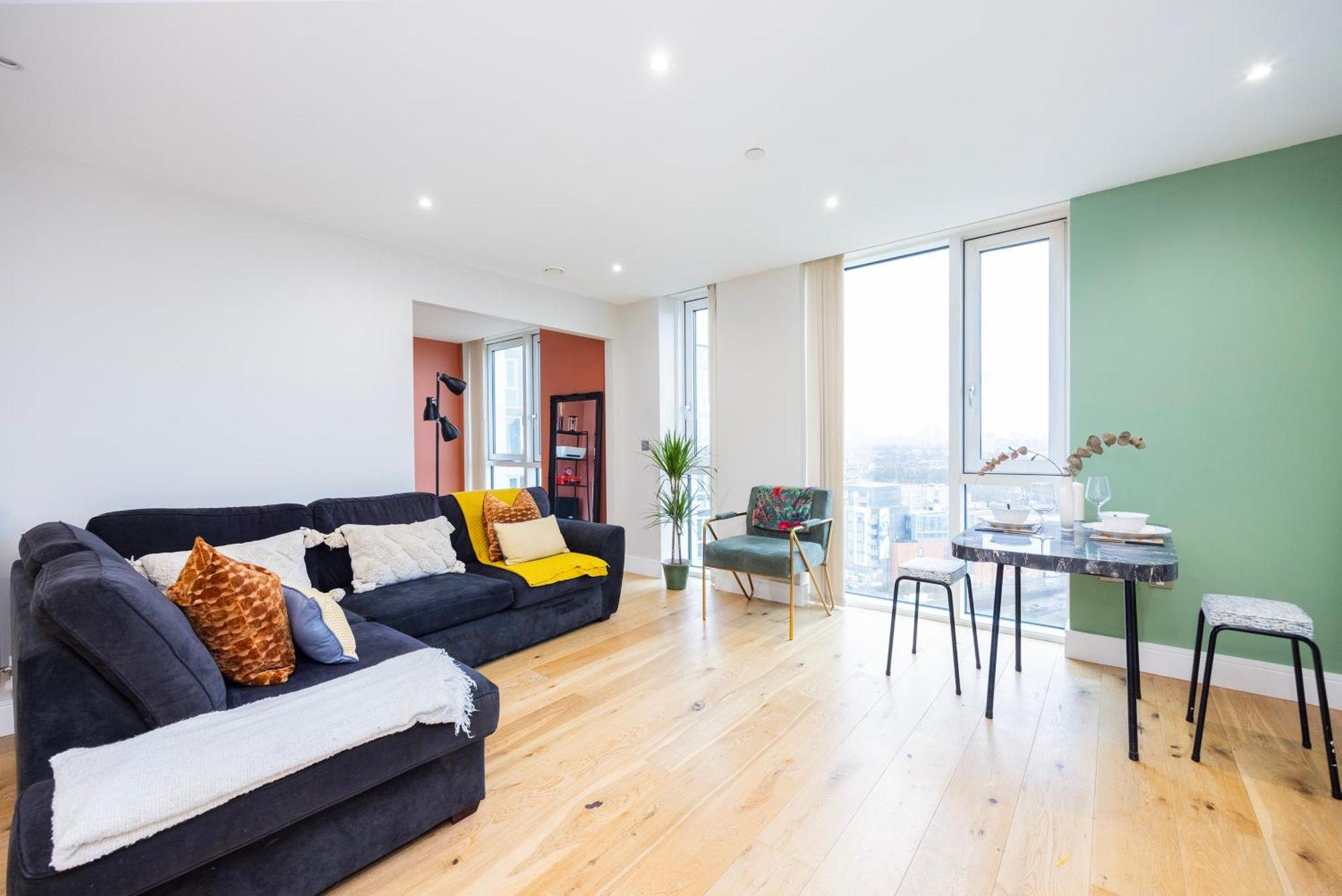 Appartement Luxury 1 Bedroom Near Westfield Stratford - 10 Min Walk Londen