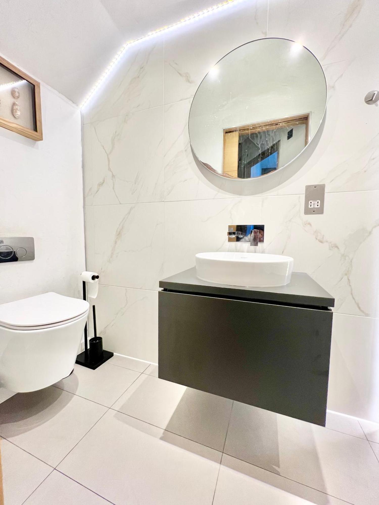Apartment Stylish 2br Designer Flat Holland Park
