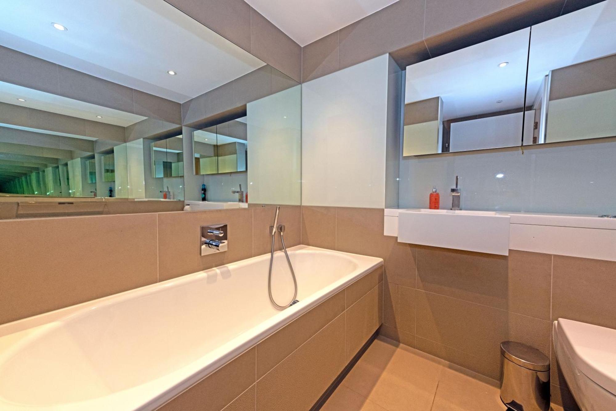 Two Bedroom Flat Leilighet
