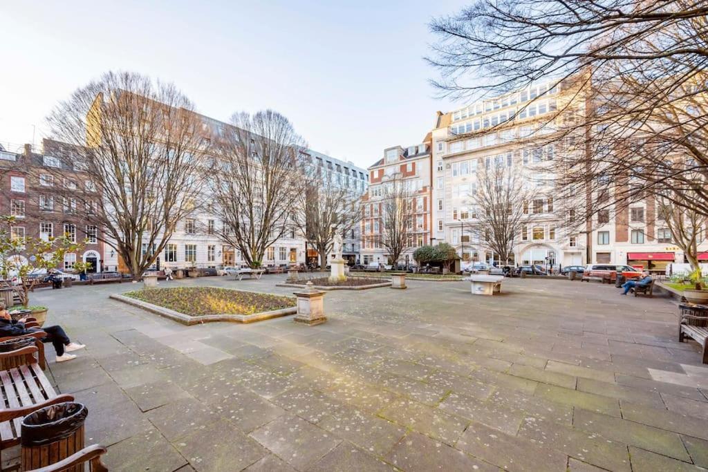 Apartment Arcore Premium Golden Square London