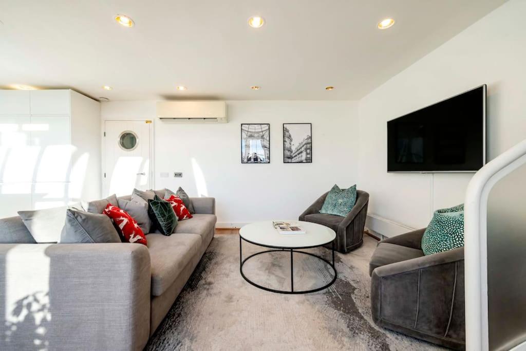 Apartment Arcore Premium Golden Square London