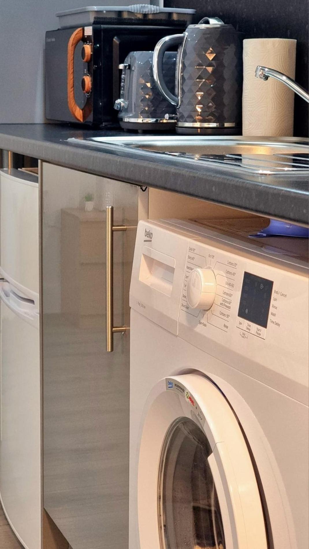 Leilighet Brand New Collection Of Close To Tube Station London