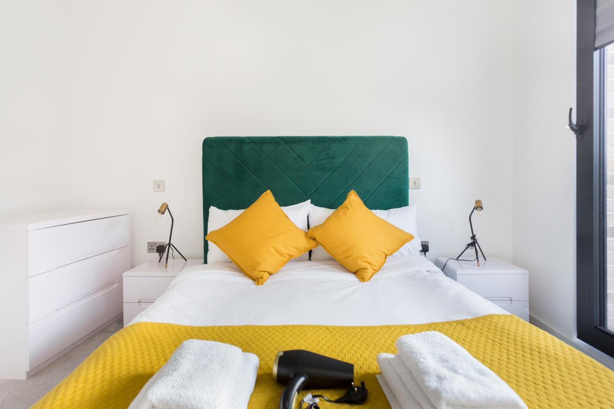 The Vale - Luxury * London