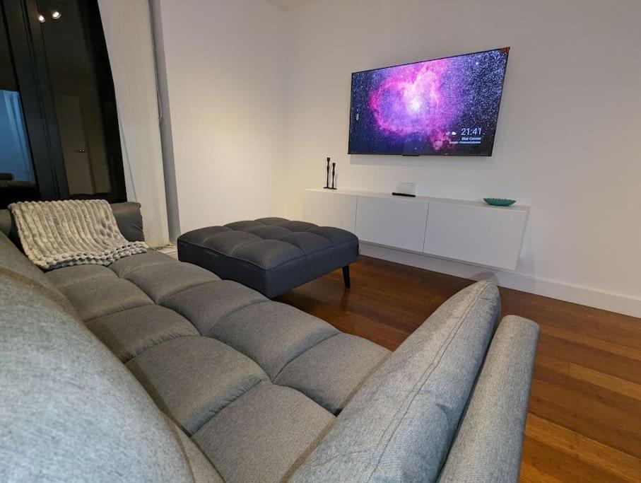 Apartamento New Lux 1 Or 2 Bed Flats + Car Park + 5min Tube + Fast Wifi *