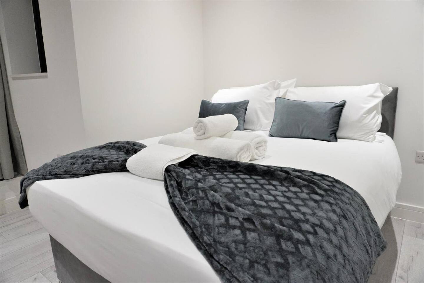 Aparthotel Queens Luxury Wembley Stadium - *