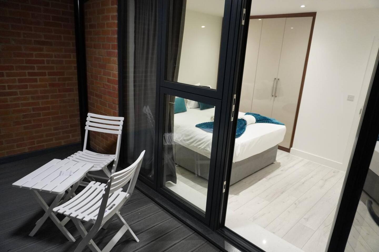 Queens Luxury Wembley Stadium - London