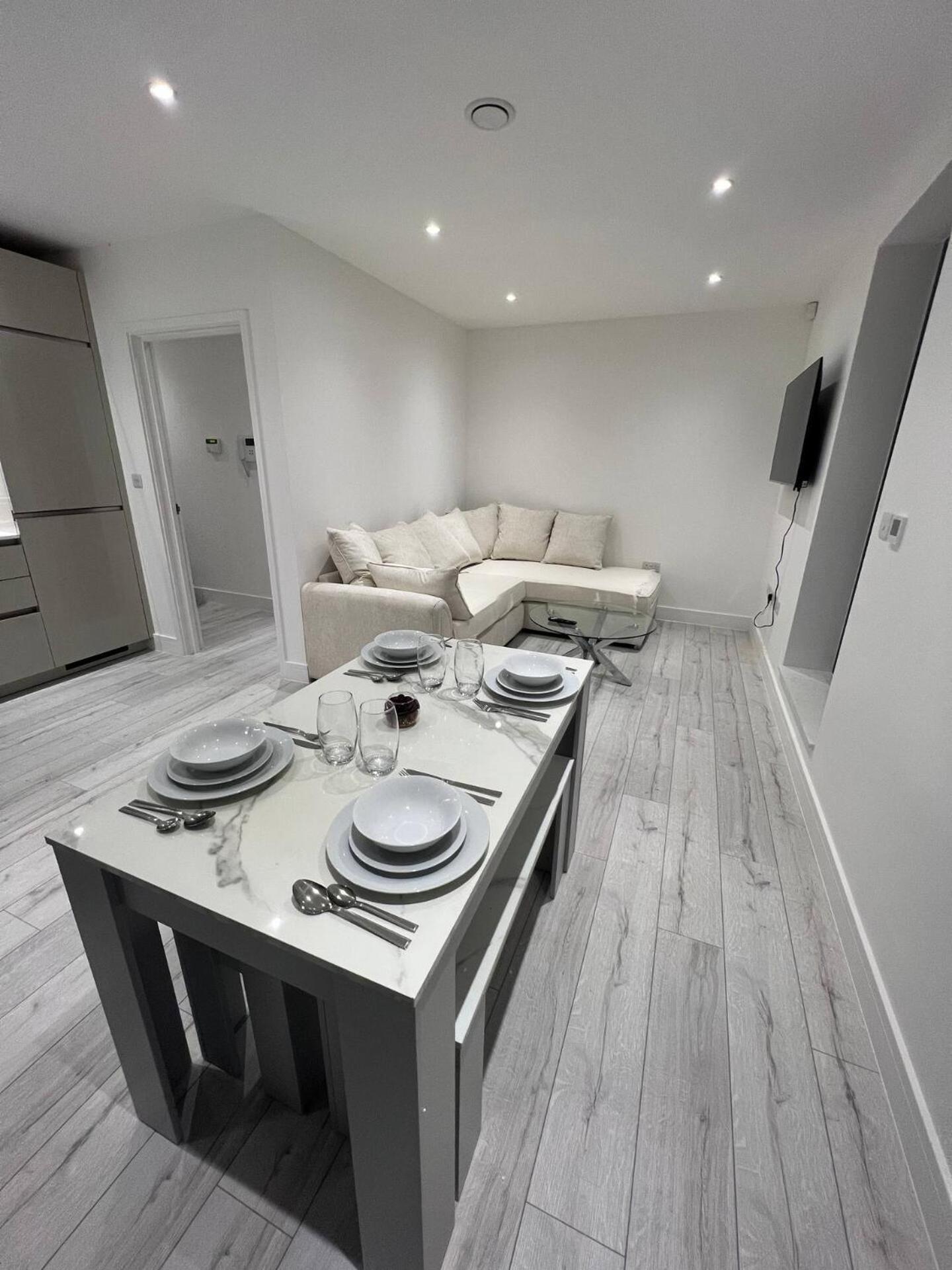 Queens Luxury Wembley Stadium - * London