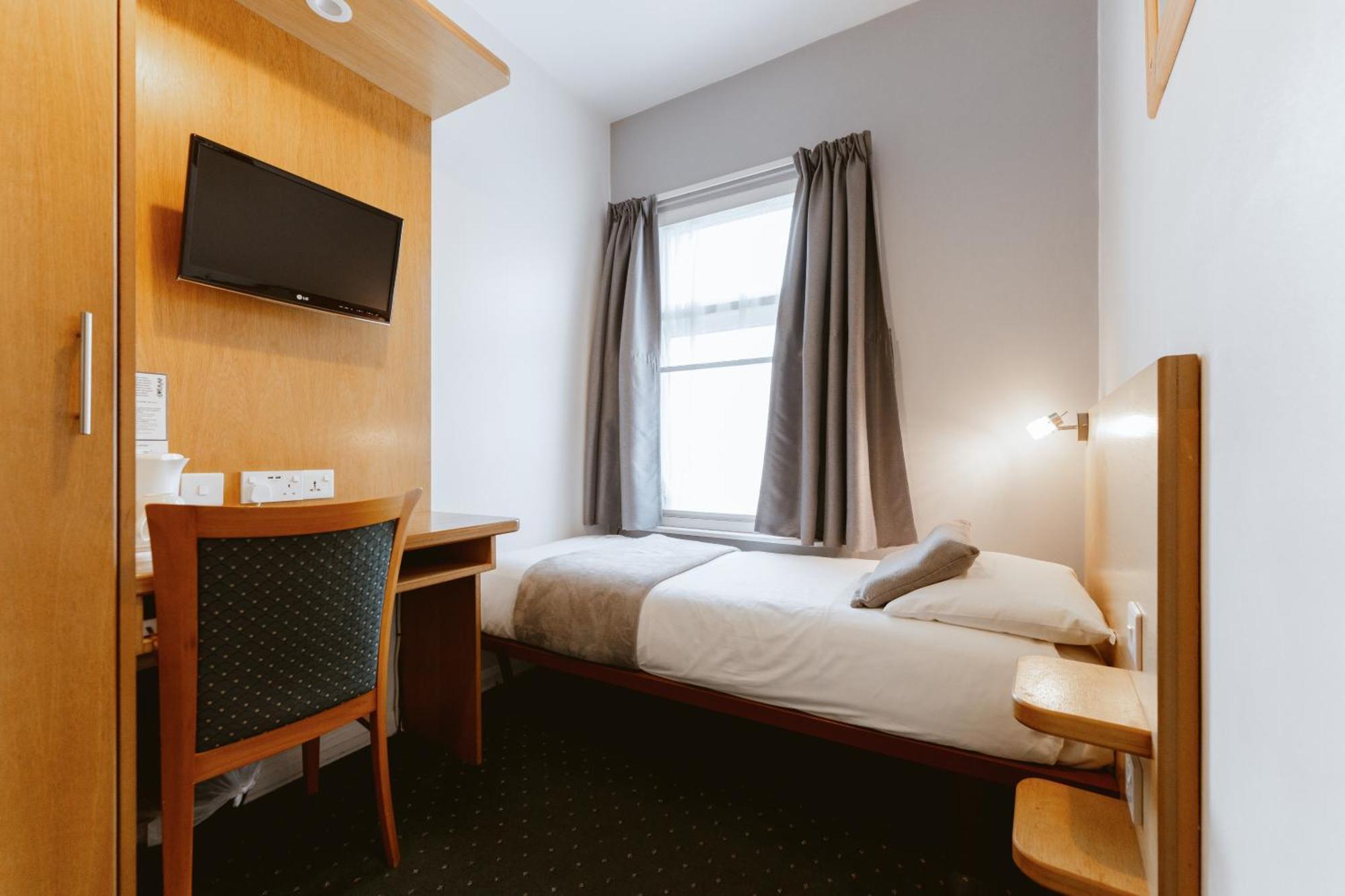 Hotel Star Hotel 3*