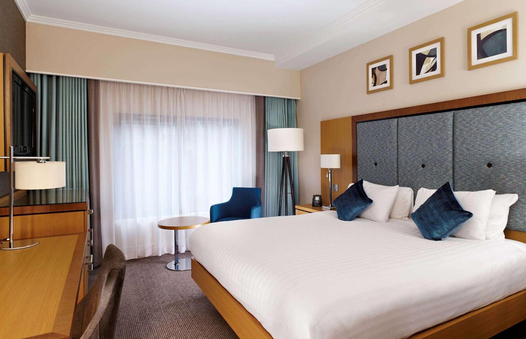 Doubletree By Hilton Victoria 4* London