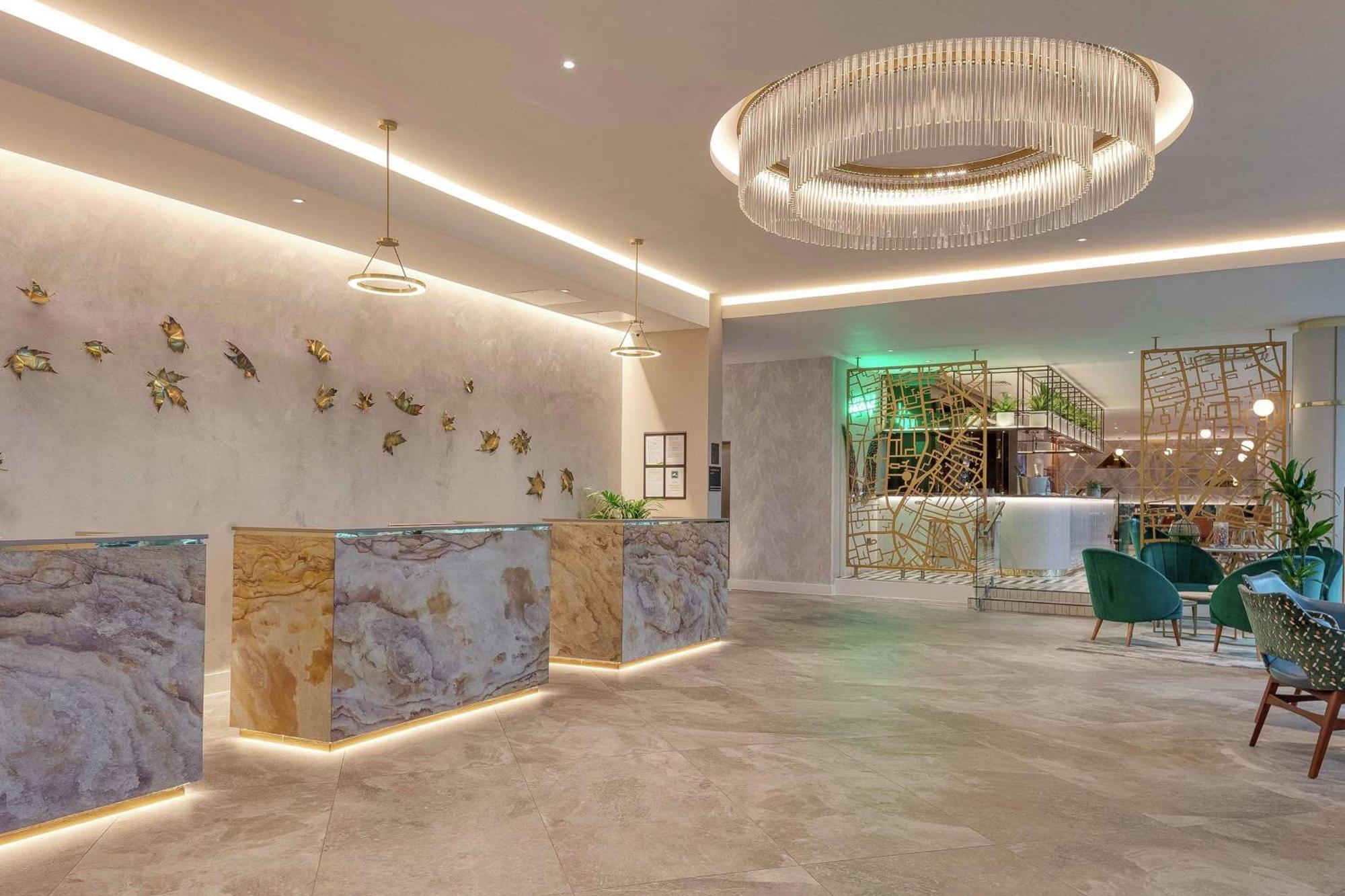 Hotel Hilton Angel Islington 4*