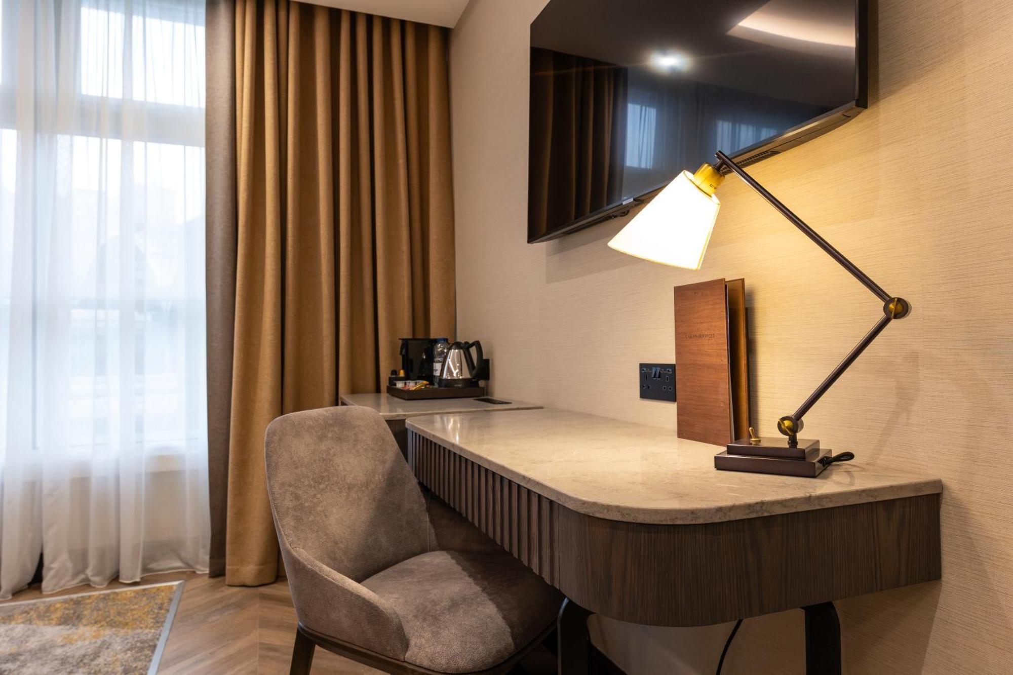 Hotel Doubletree By Hilton Victoria London