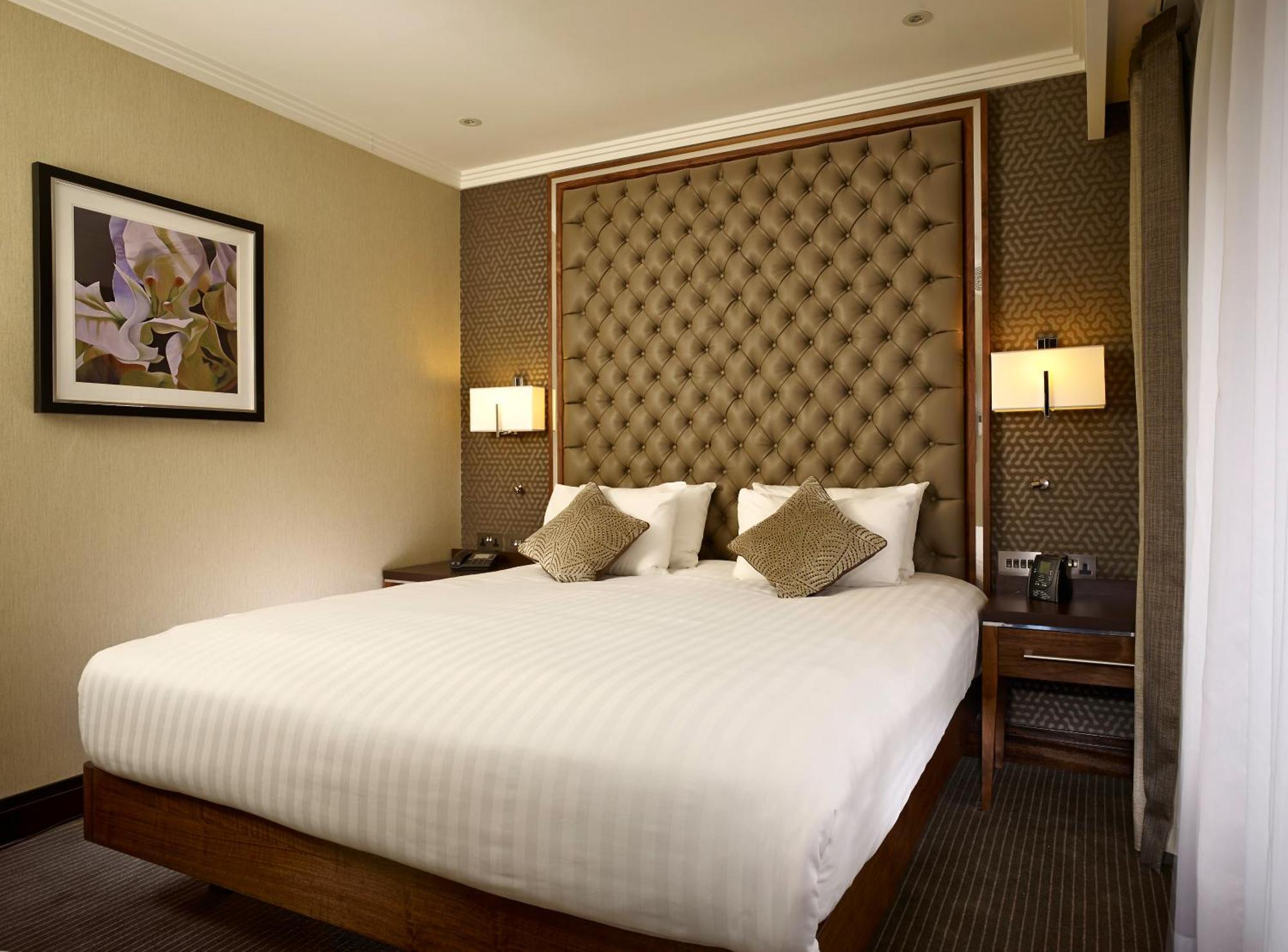 Doubletree By Hilton Victoria London