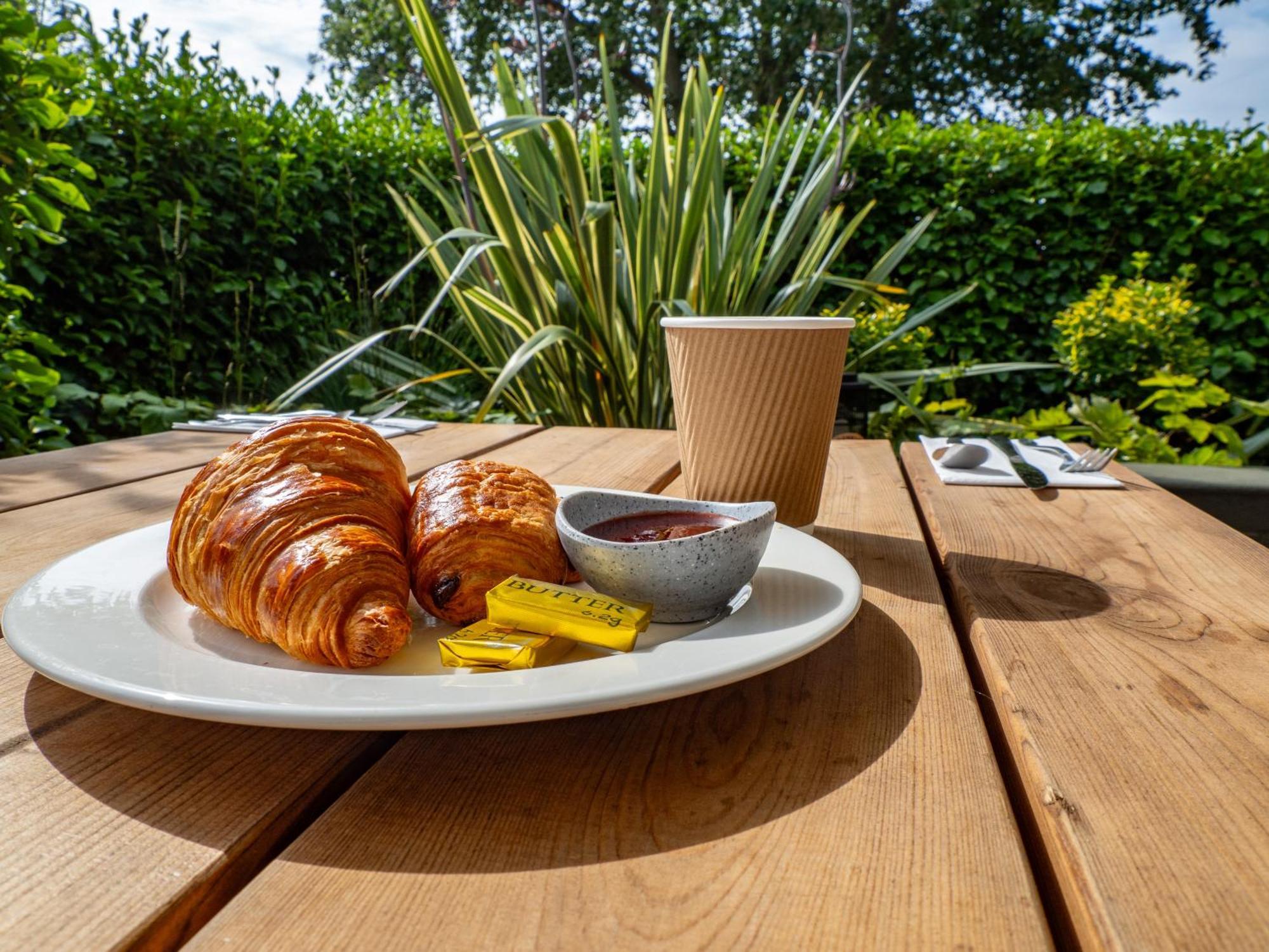 Doubletree By Hilton - Hyde Park Hotel