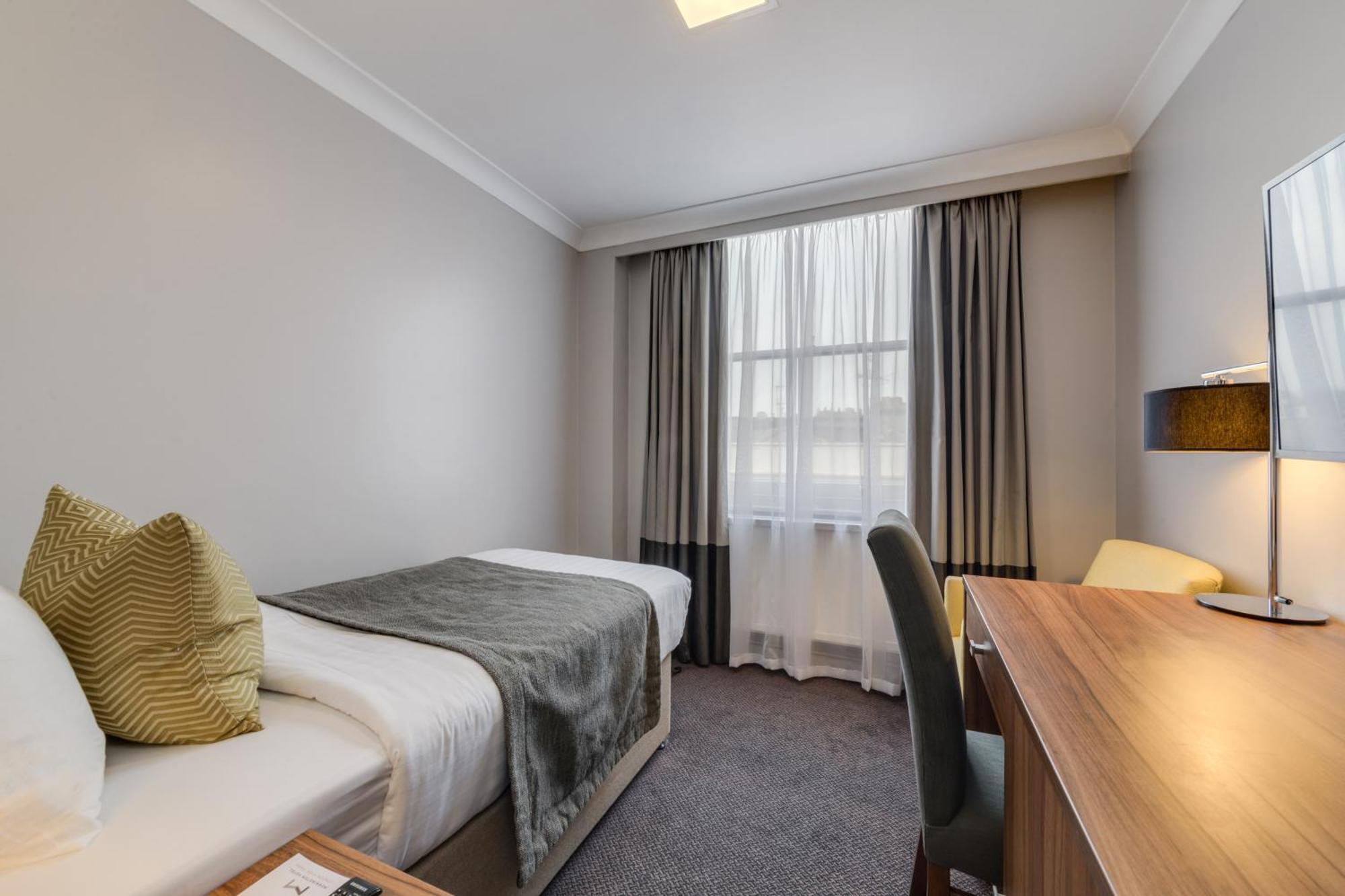 Best Western Mornington Hyde Park Hotel