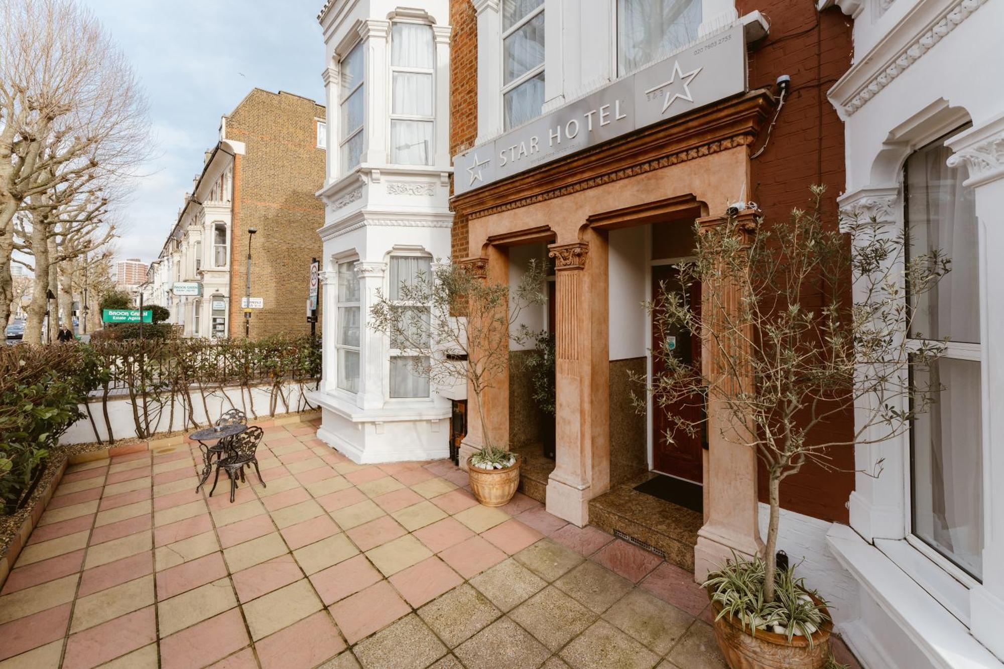 Star Hotel 3* London