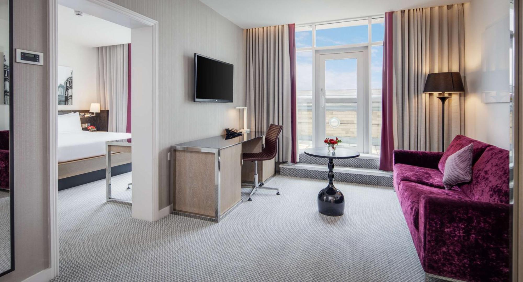 Hilton Angel Islington 4*