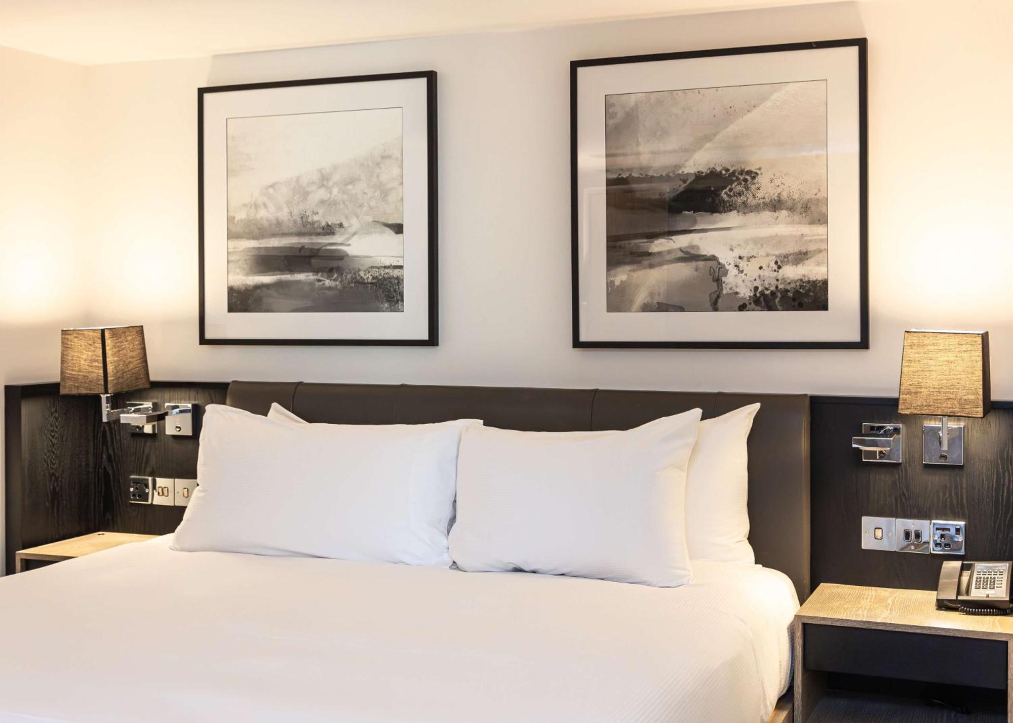 Hilton Angel Islington 4*