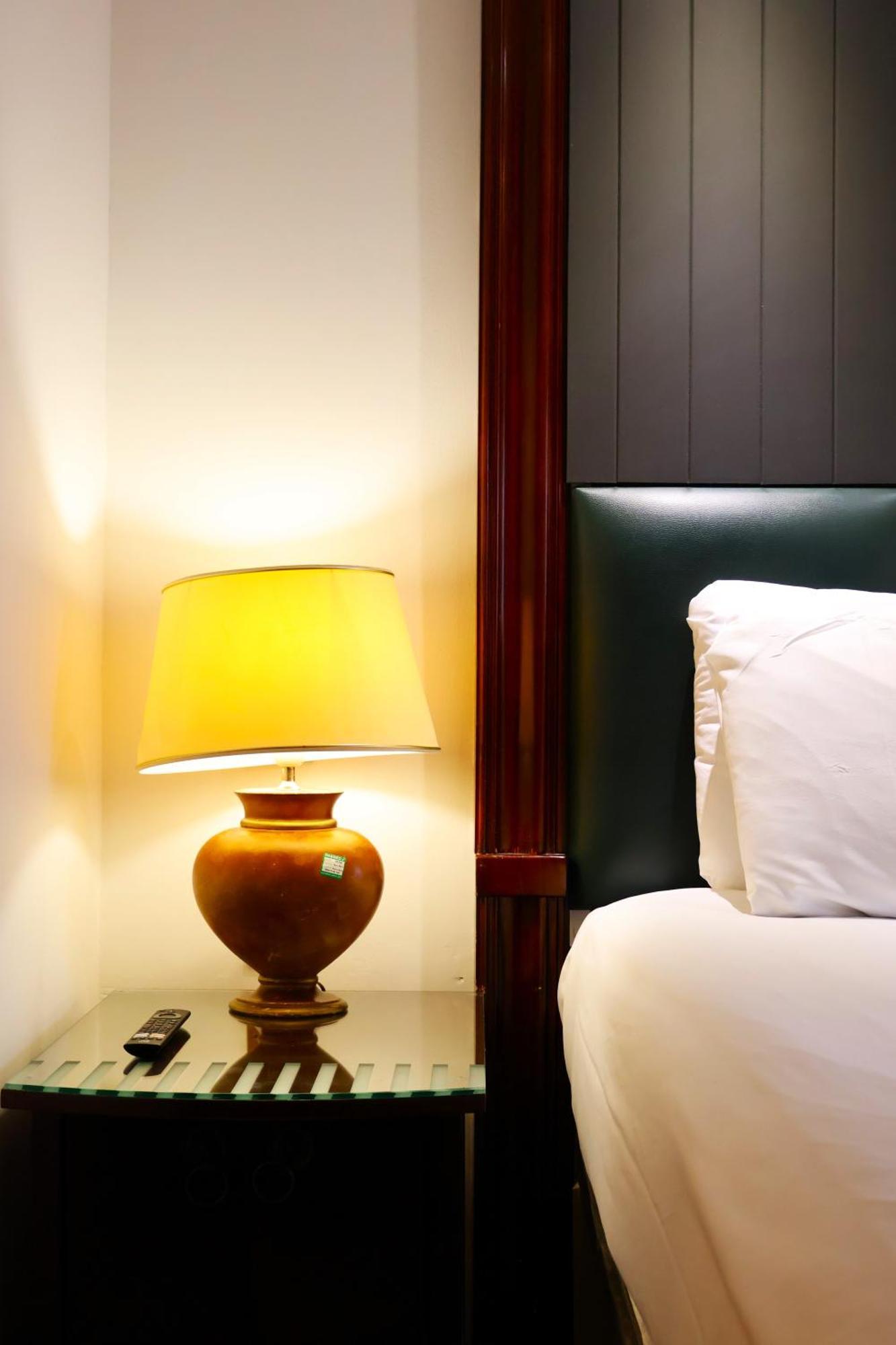 Dreamtel Kensington Hotel 3*