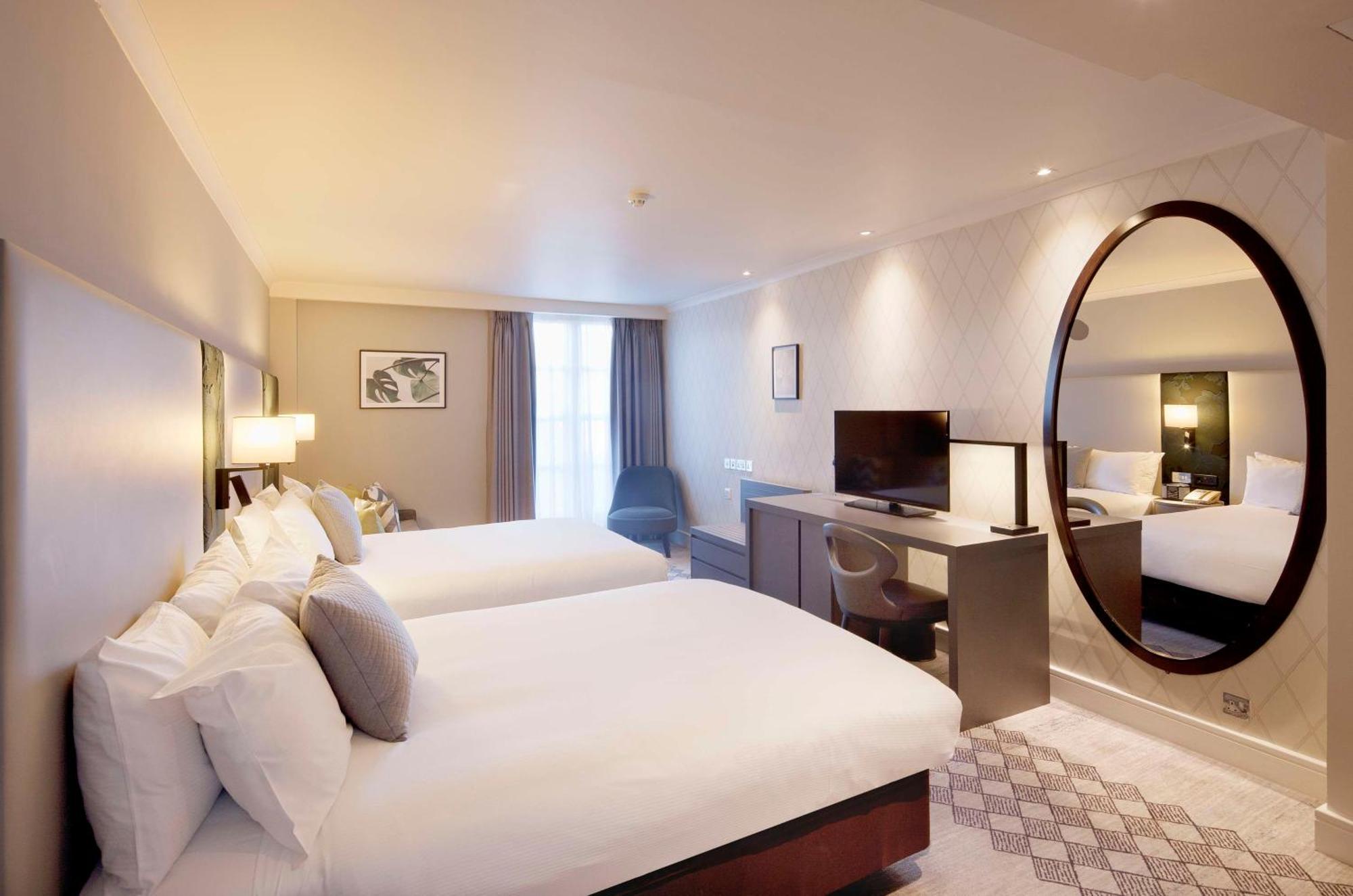 Hotell Doubletree By Hilton Kensington