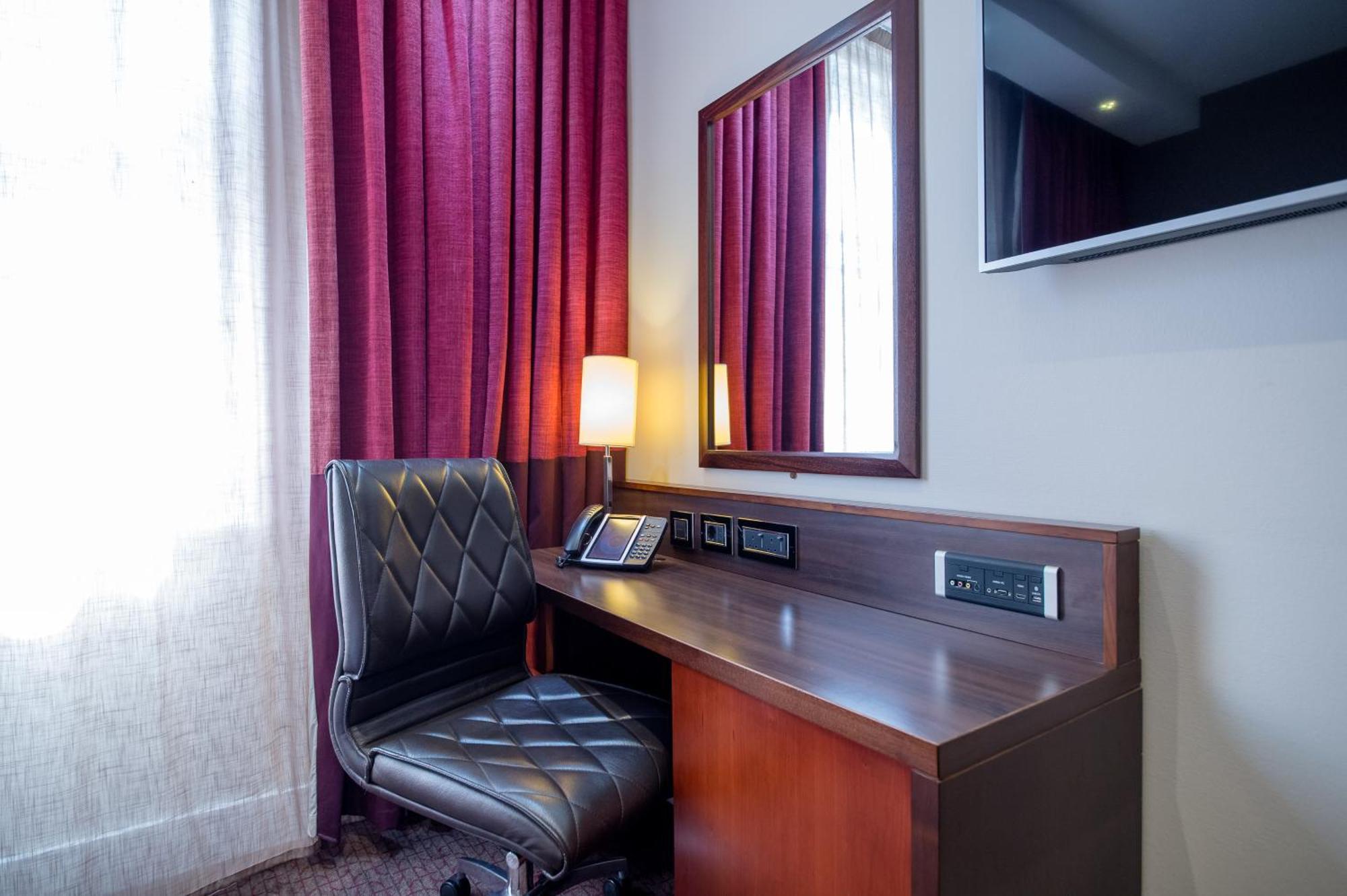 Doubletree By Hilton - Marble Arch Hotel 4*