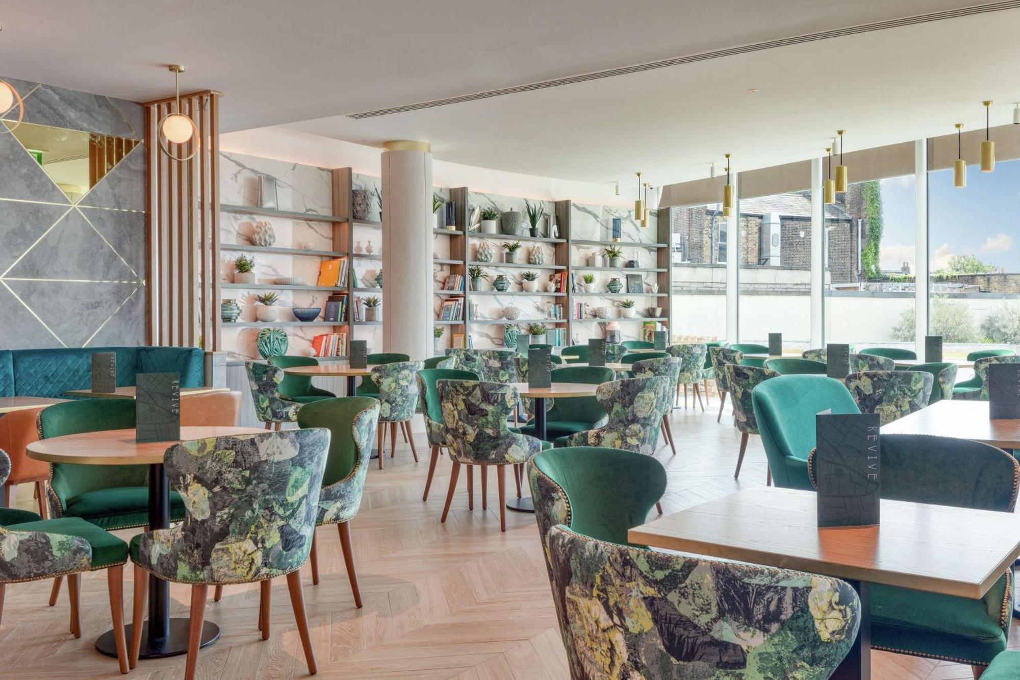 Hilton Angel Islington 4*