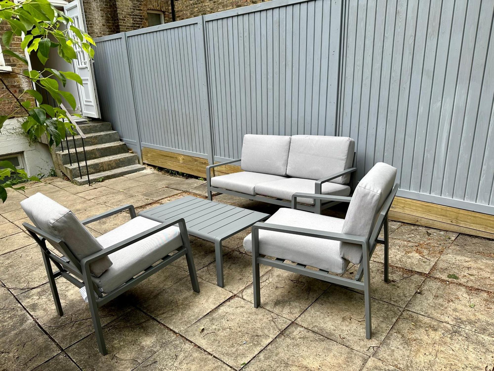 Apartment Chelsea - 2bed - Sleeps 4 - Pet Friendly