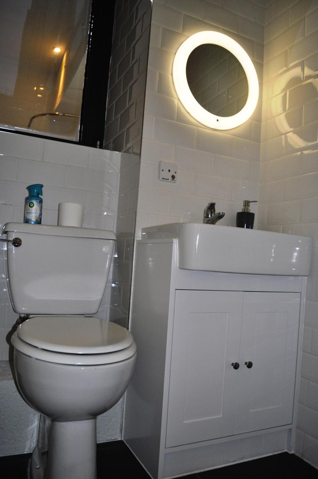 Cosmos Capsule Coworking Kapselhotel