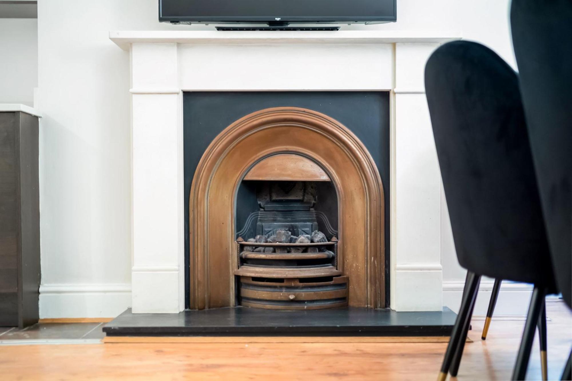 Apartment Vauxhall - 2br With Patio - Cityapartmentstay *