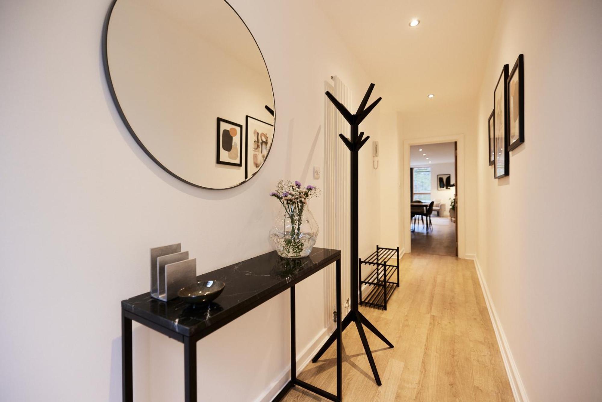 The Putney Escape - Trendy 2bdr Flat With Terrace + Parking London