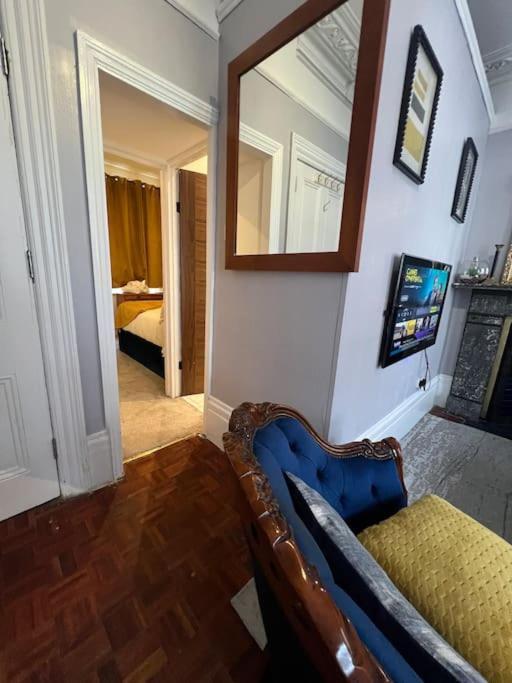 Central London Apartment London