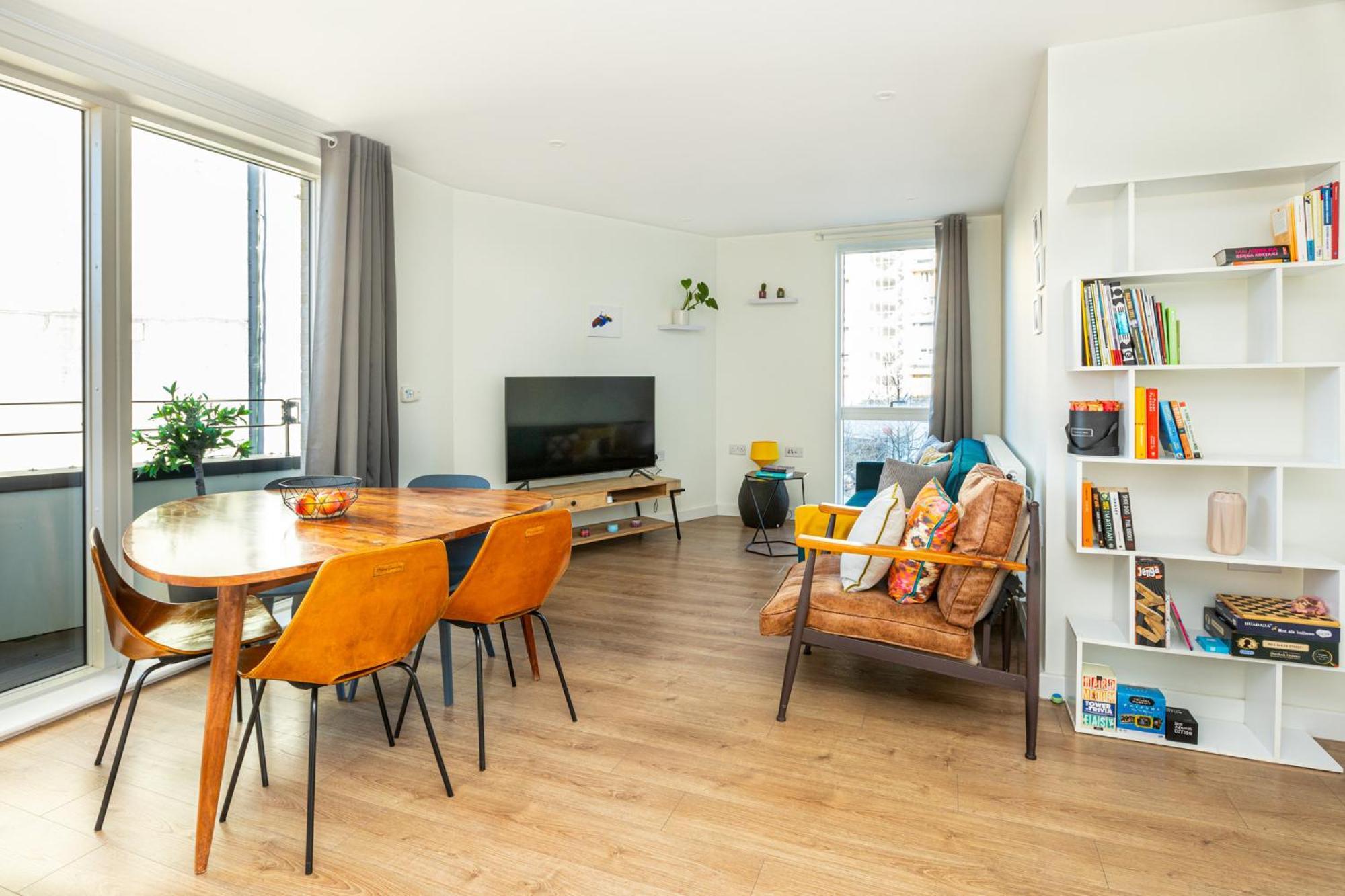 Modern New 2br Flat Wbalcony In Peaceful Brixton Apartamento