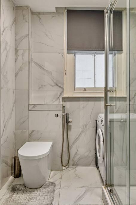 Apartment Cosy 2br Retreat Near Paddington Station *