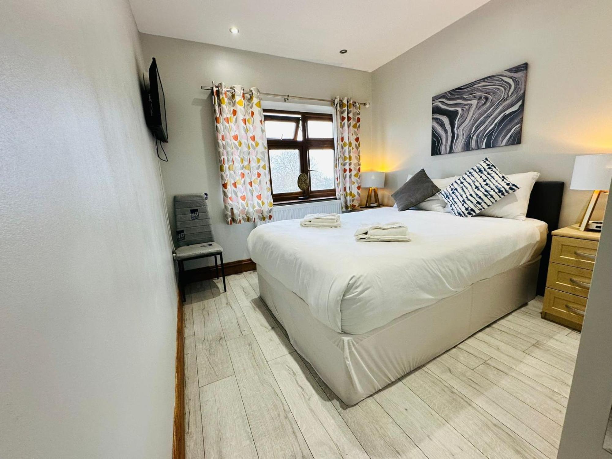 Apartment Spacious 6 Bed In Wembly, London