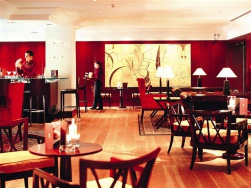 Marriott Kensington 4*