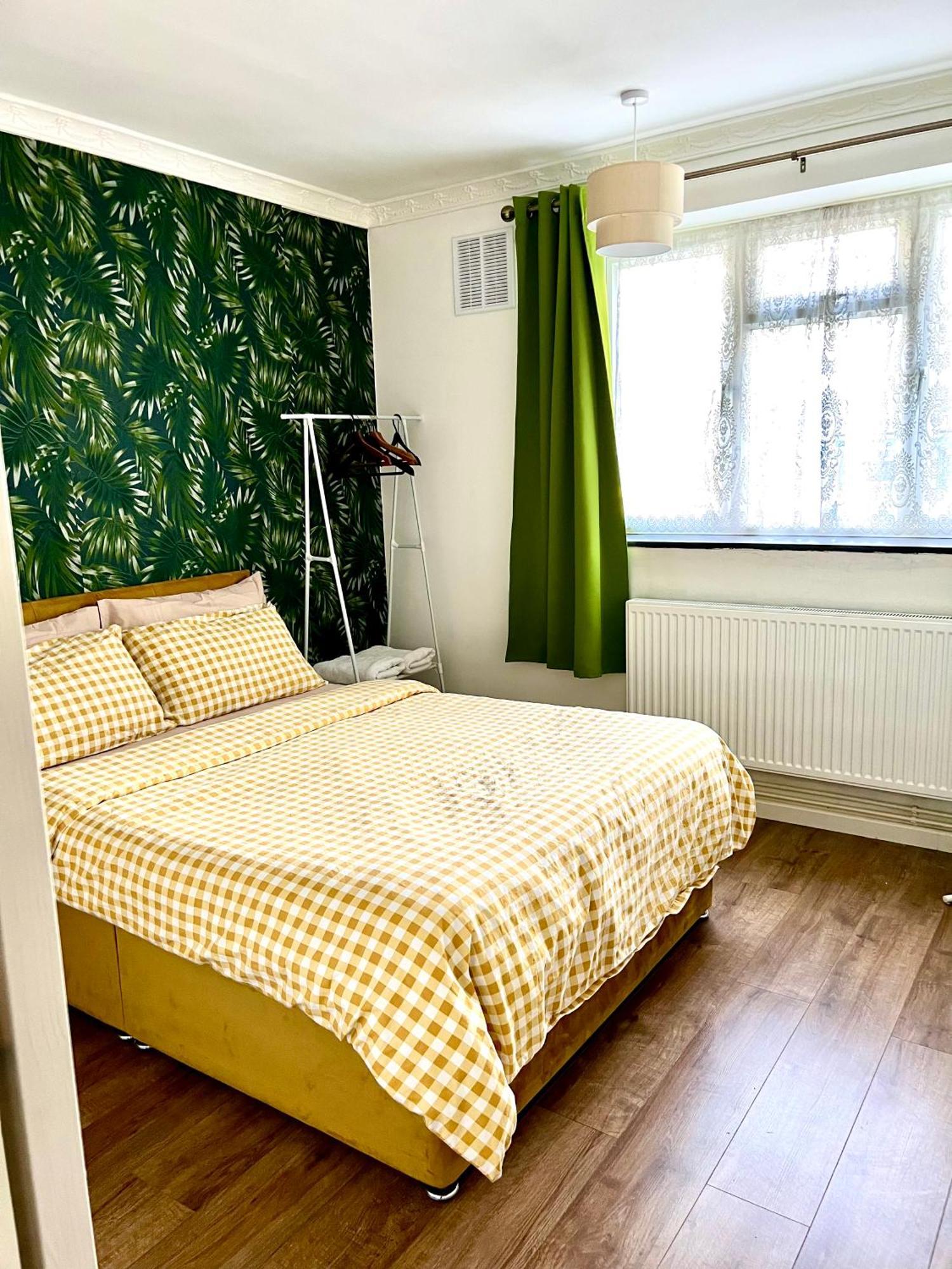 Cosy 4 Bedrooms Apartment