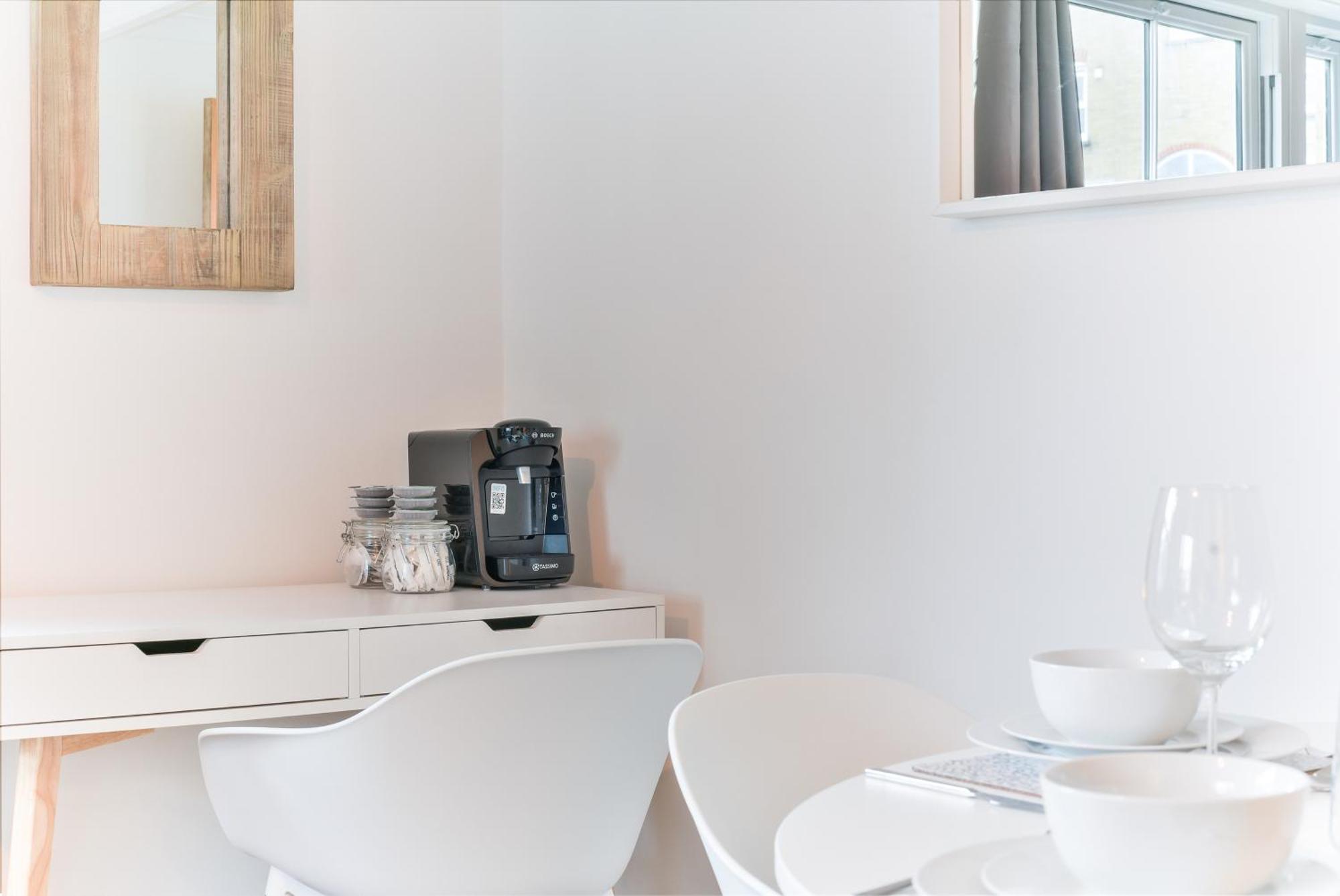 Fantastic Central Line City-pad! London