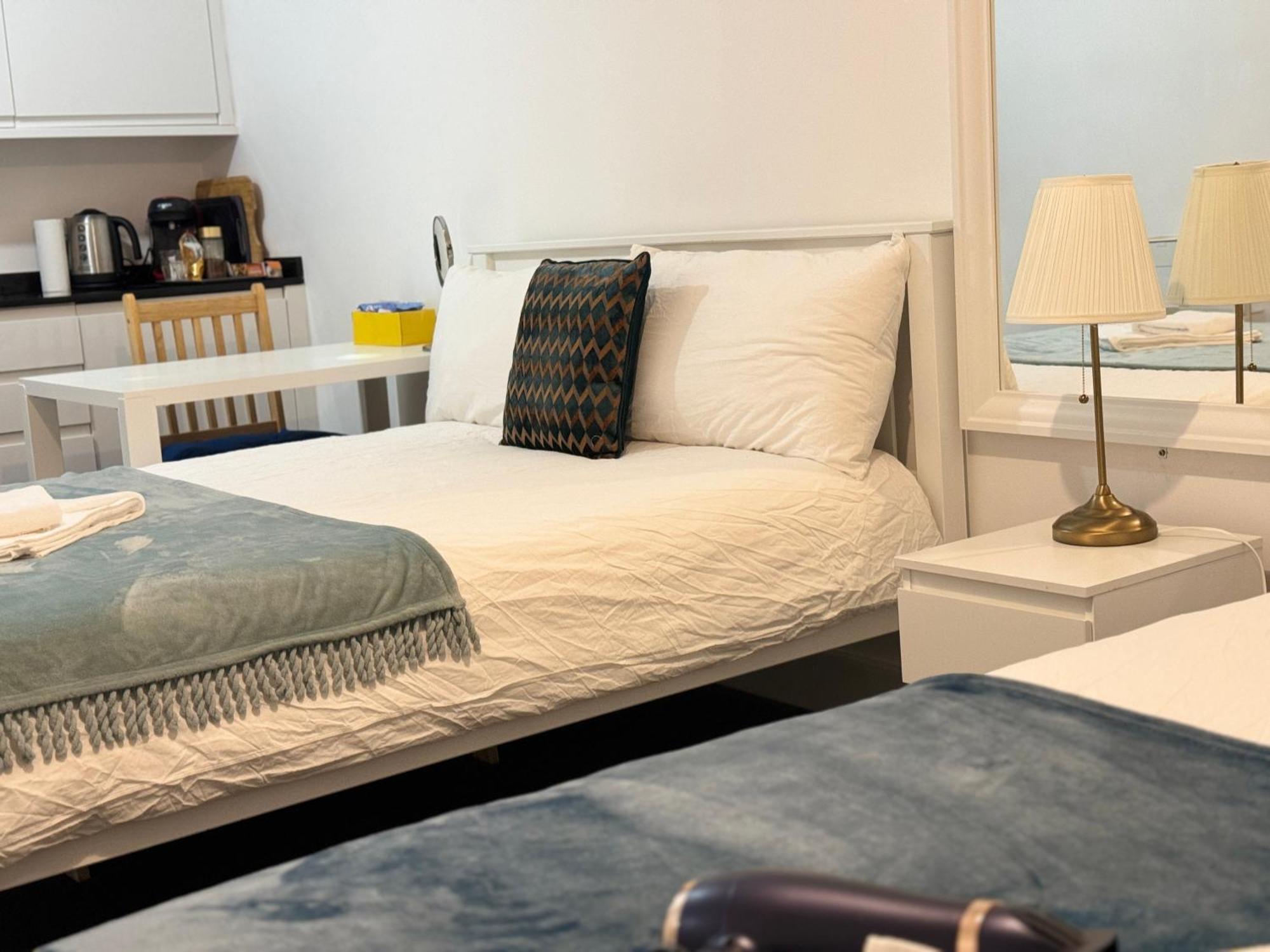 Privatunterkunft Cosmopolitan Comfort Private Bedrooms In Euston 106 *