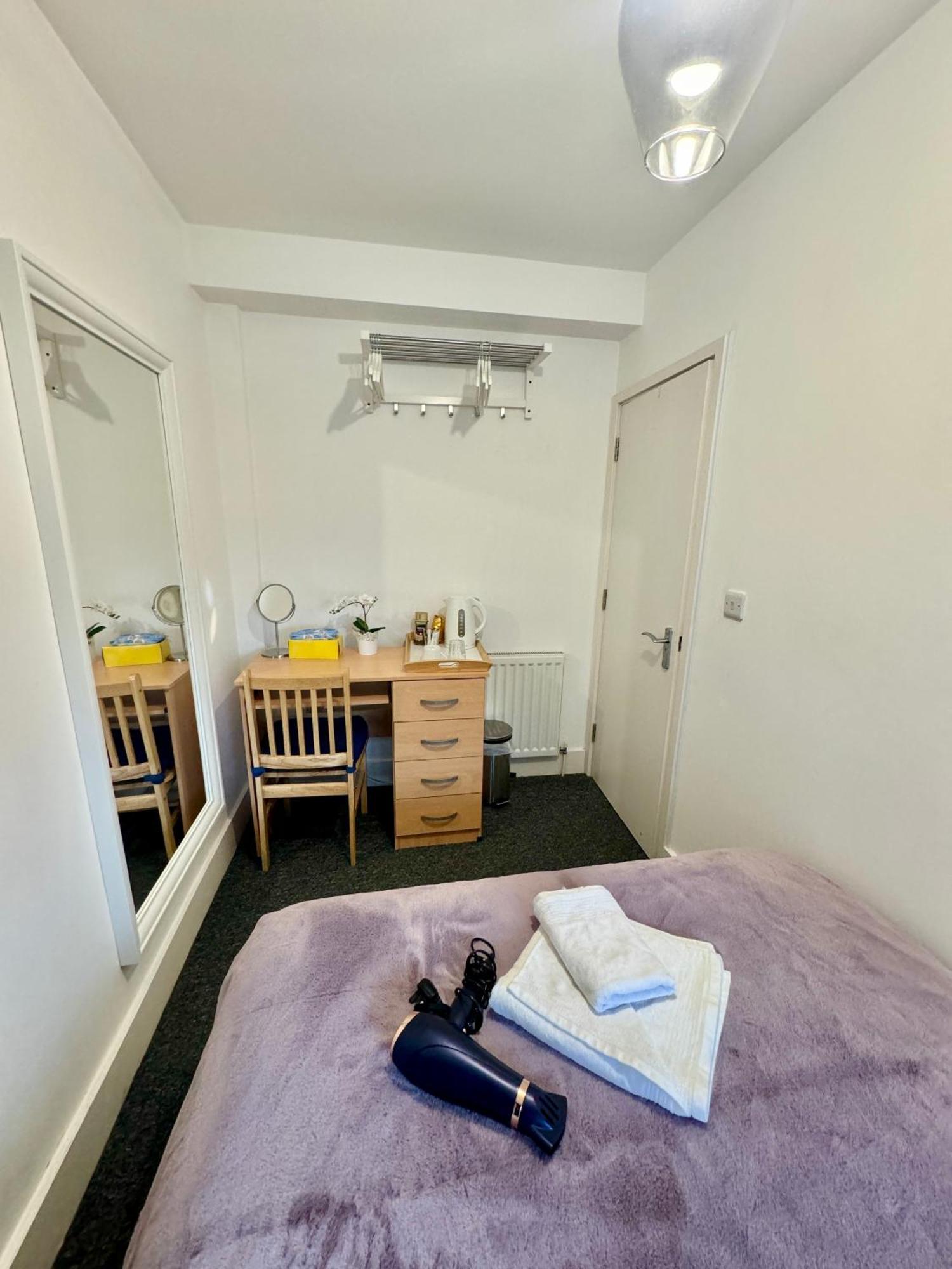 Privatunterkunft Cosmopolitan Comfort Private Bedrooms In Euston 106 *